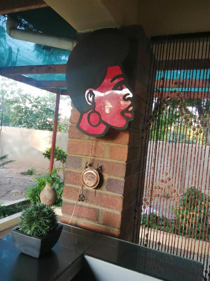 גאבורון Birdville Bnb Guest House מראה חיצוני תמונה