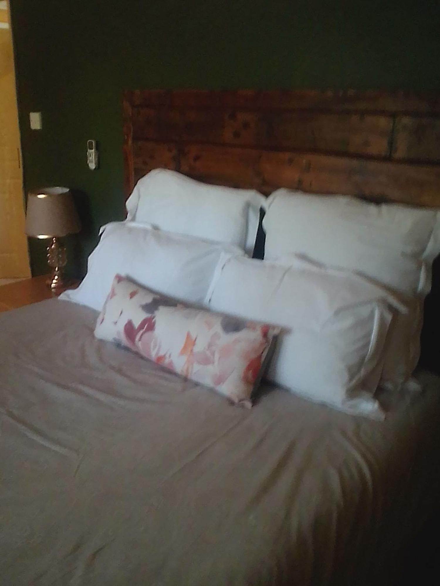 גאבורון Birdville Bnb Guest House מראה חיצוני תמונה