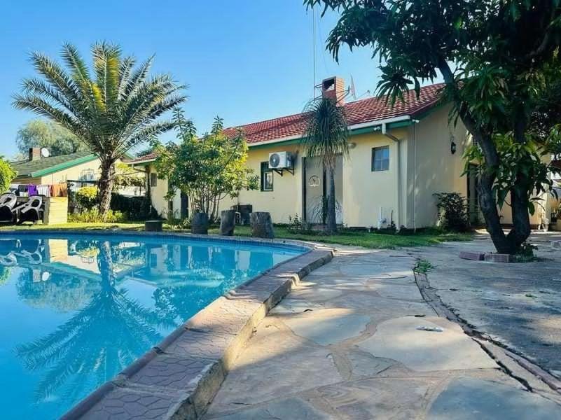 גאבורון Birdville Bnb Guest House מראה חיצוני תמונה