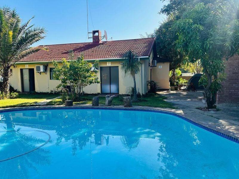 גאבורון Birdville Bnb Guest House מראה חיצוני תמונה