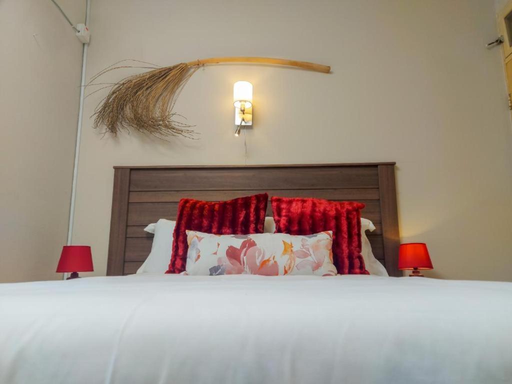 גאבורון Birdville Bnb Guest House מראה חיצוני תמונה